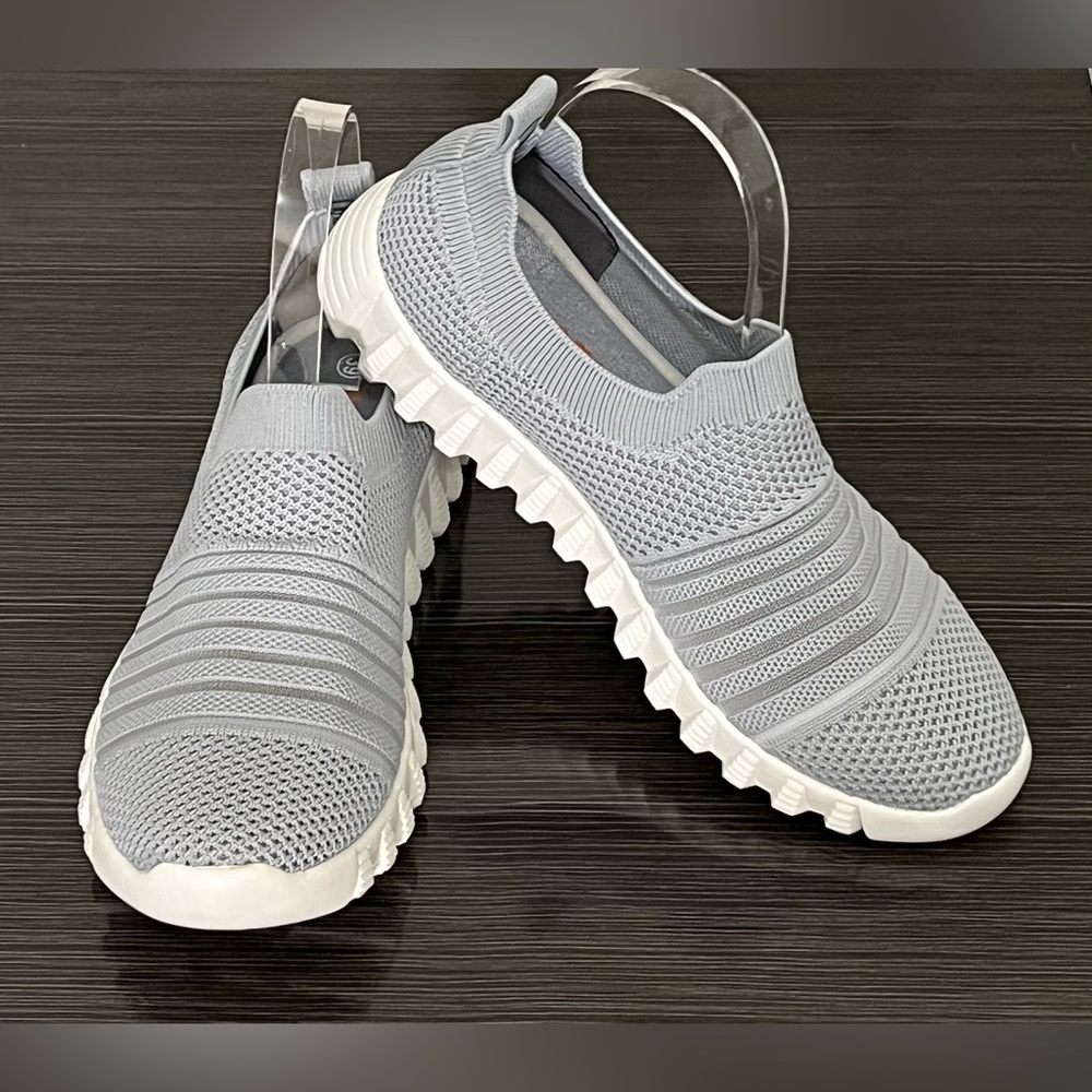 Bernie Mev Gray Wylie Sock Knit Chunky Memory Foam Slip On Sneakers Size 8